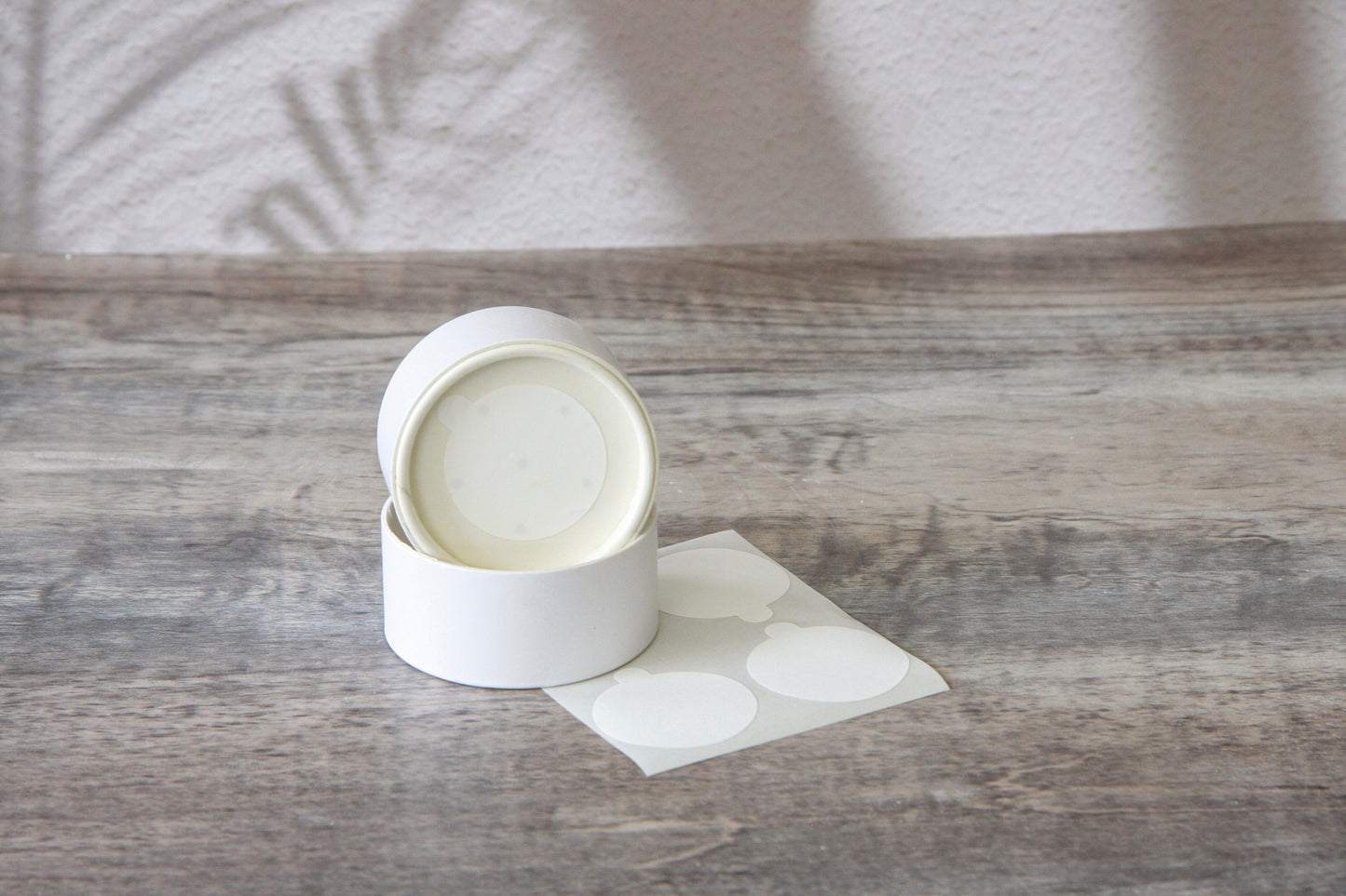 1 ounce / 30 g Shallow Paper Shaker Jar