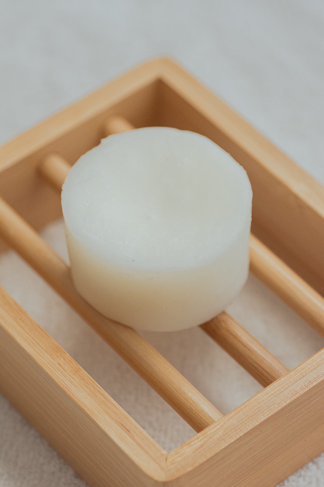 SOLIDSILK® Delicate Volume Shampoo - No Tox Life®