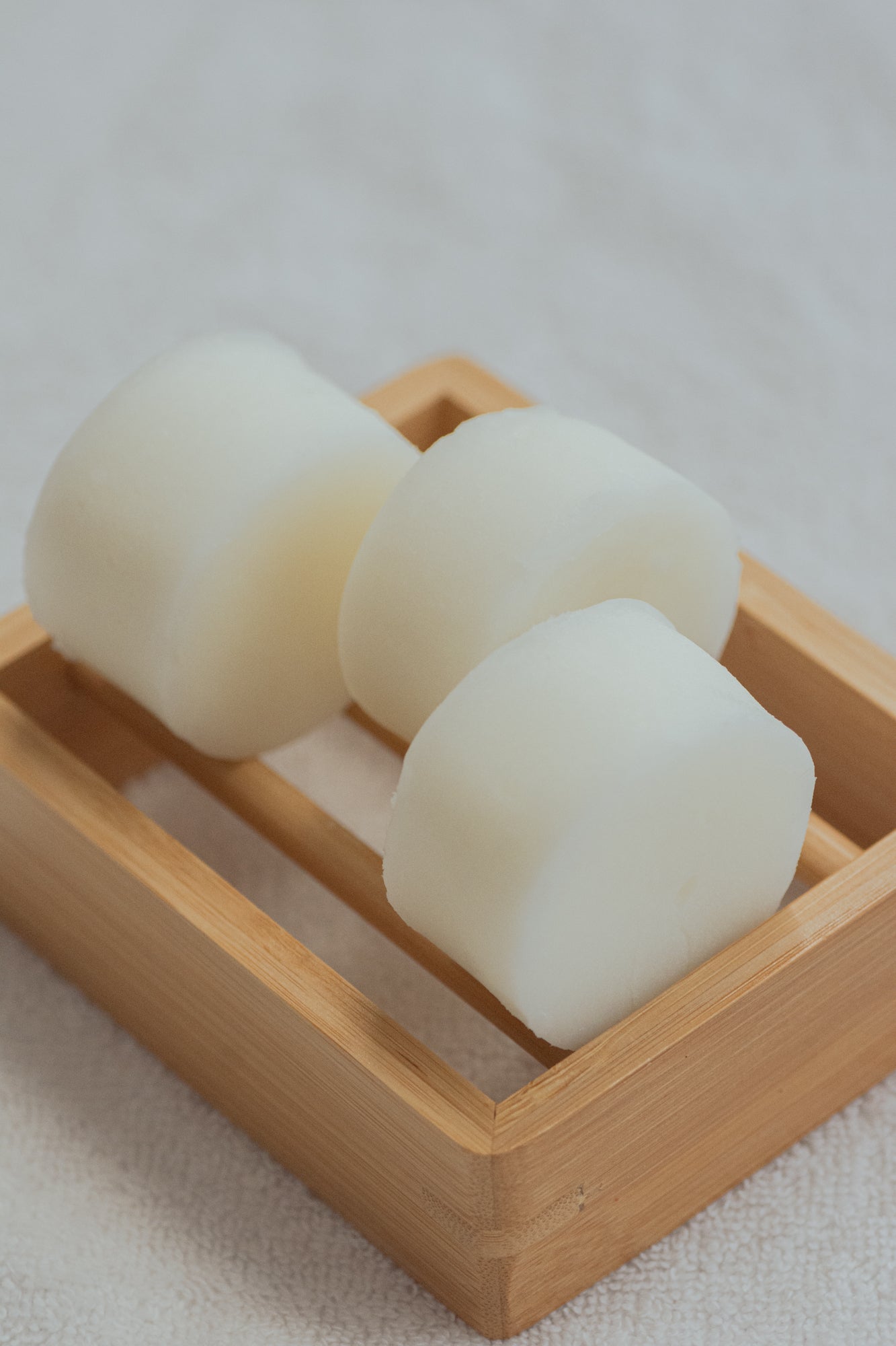 SOLIDSILK® Delicate Volume Shampoo - No Tox Life®